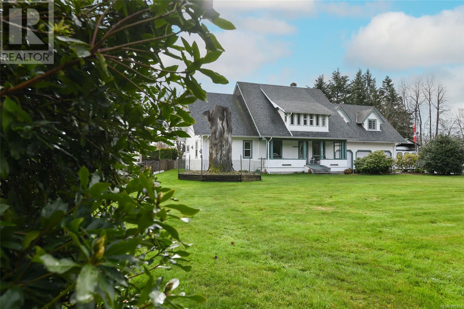 1810 Cumberland Rd, Courtenay