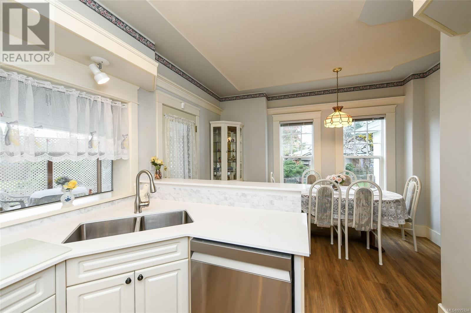 1810 Cumberland Rd, Courtenay