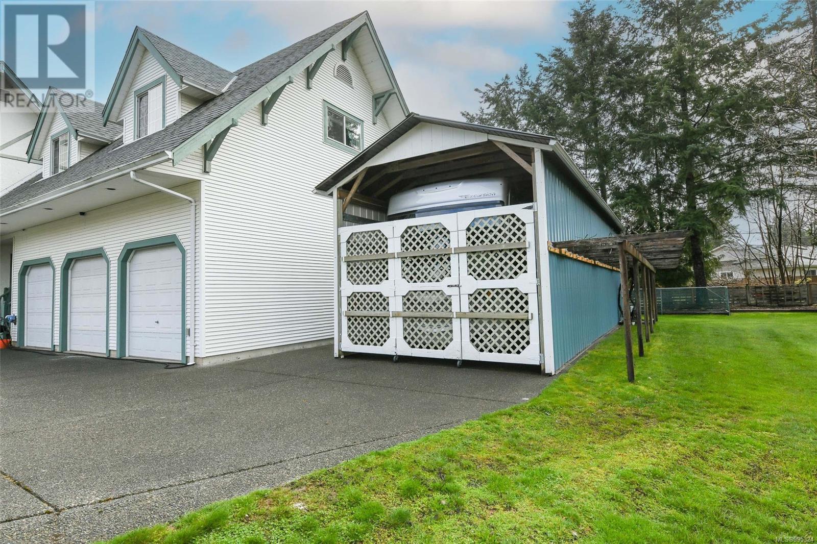 1810 Cumberland Rd, Courtenay