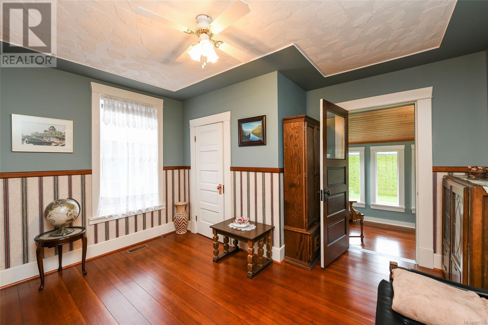 1810 Cumberland Rd, Courtenay