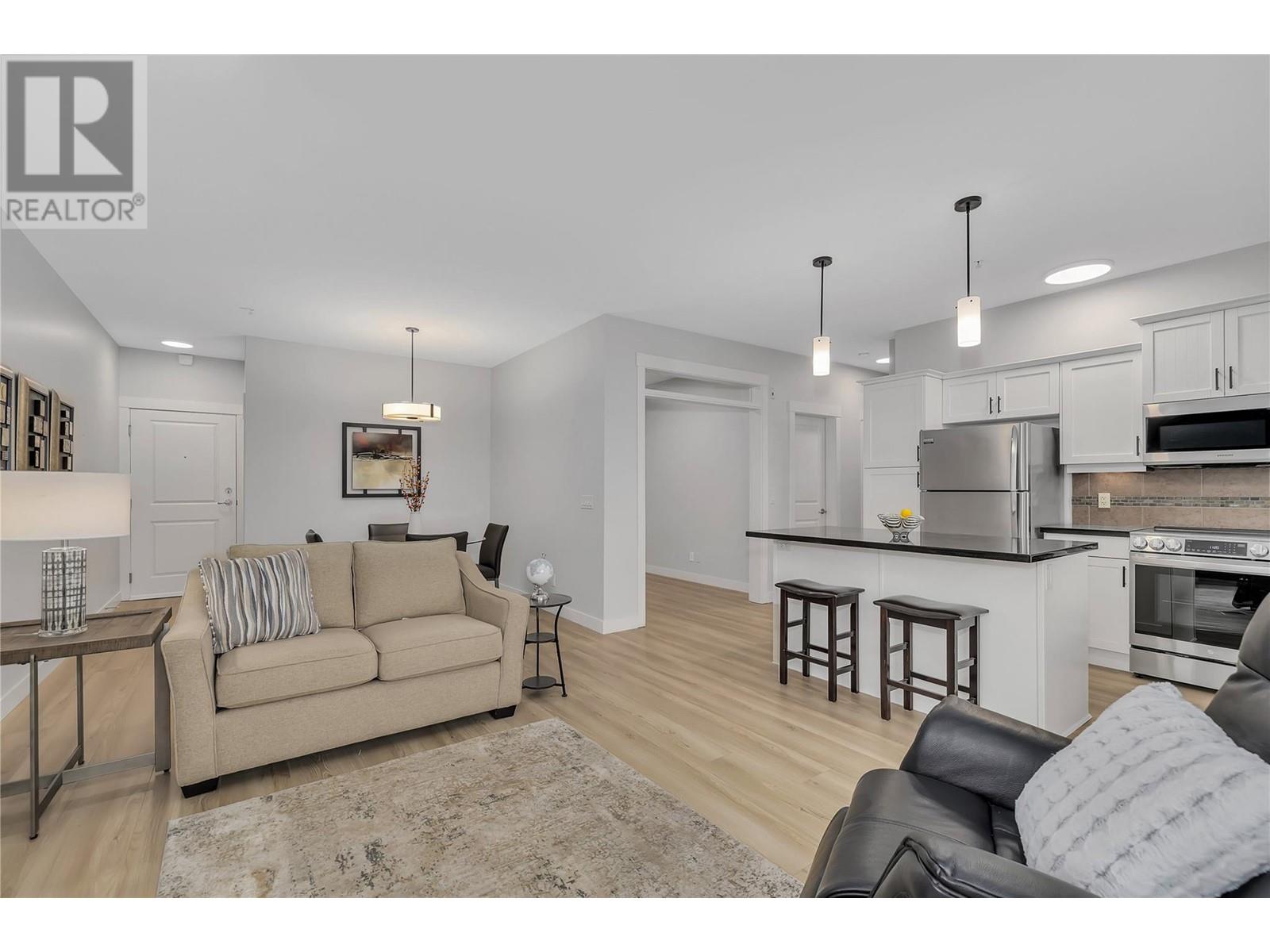 112 3521 Carrington Road, West Kelowna