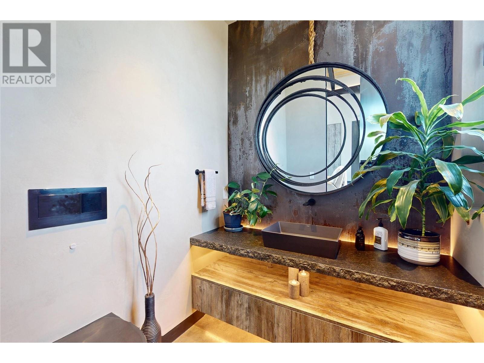 4275 Todd Road, Kelowna