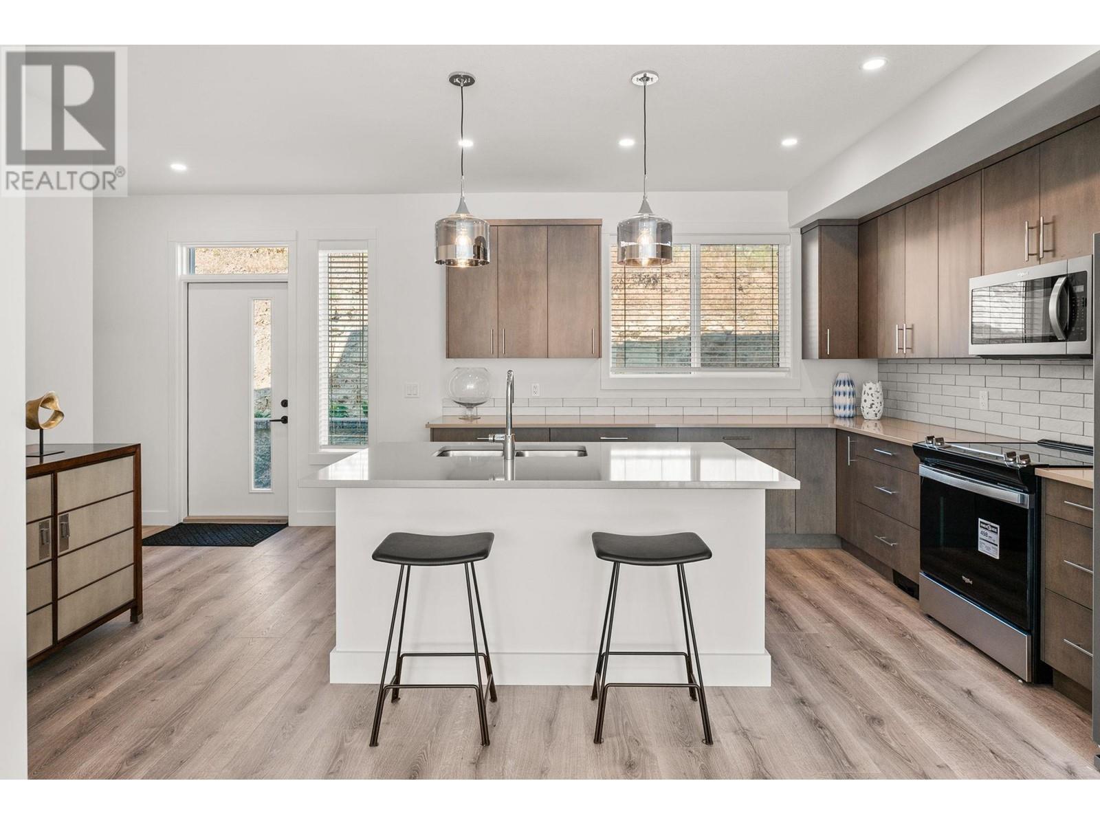 125 610 Academy Way, Kelowna