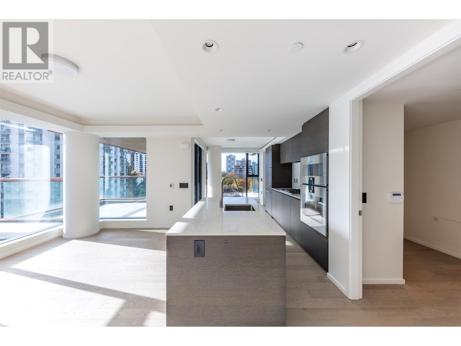 Photo 6 of 1006 1408 Robson Street, Vancouver BC