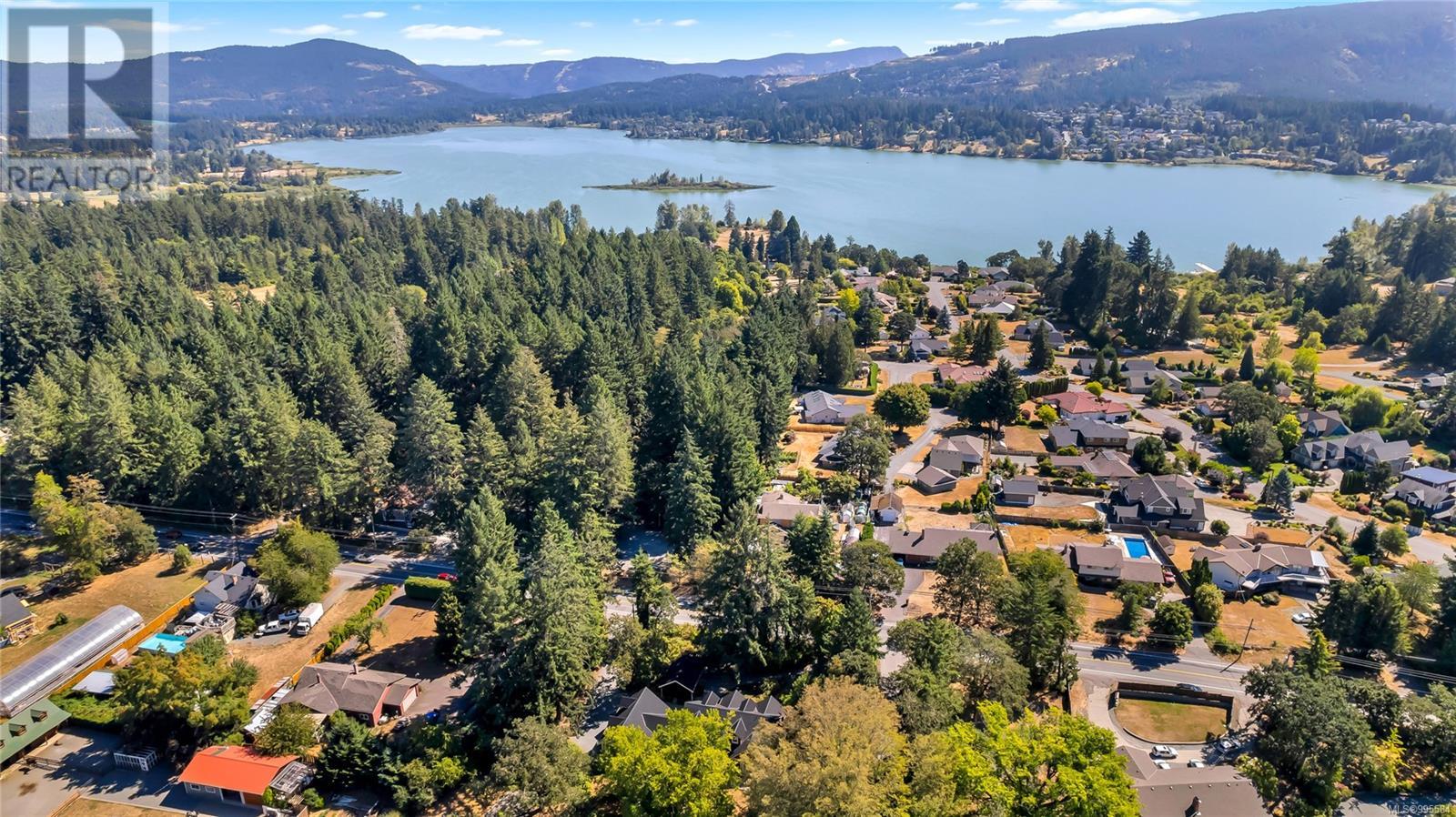 Photo 36 of 6140 Lakes Rd, Duncan BC