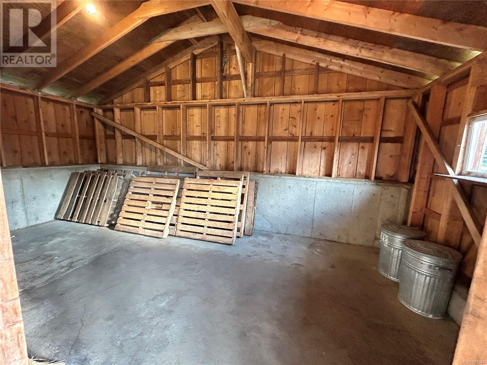 Photo 52 of 6140 Lakes Rd, Duncan BC