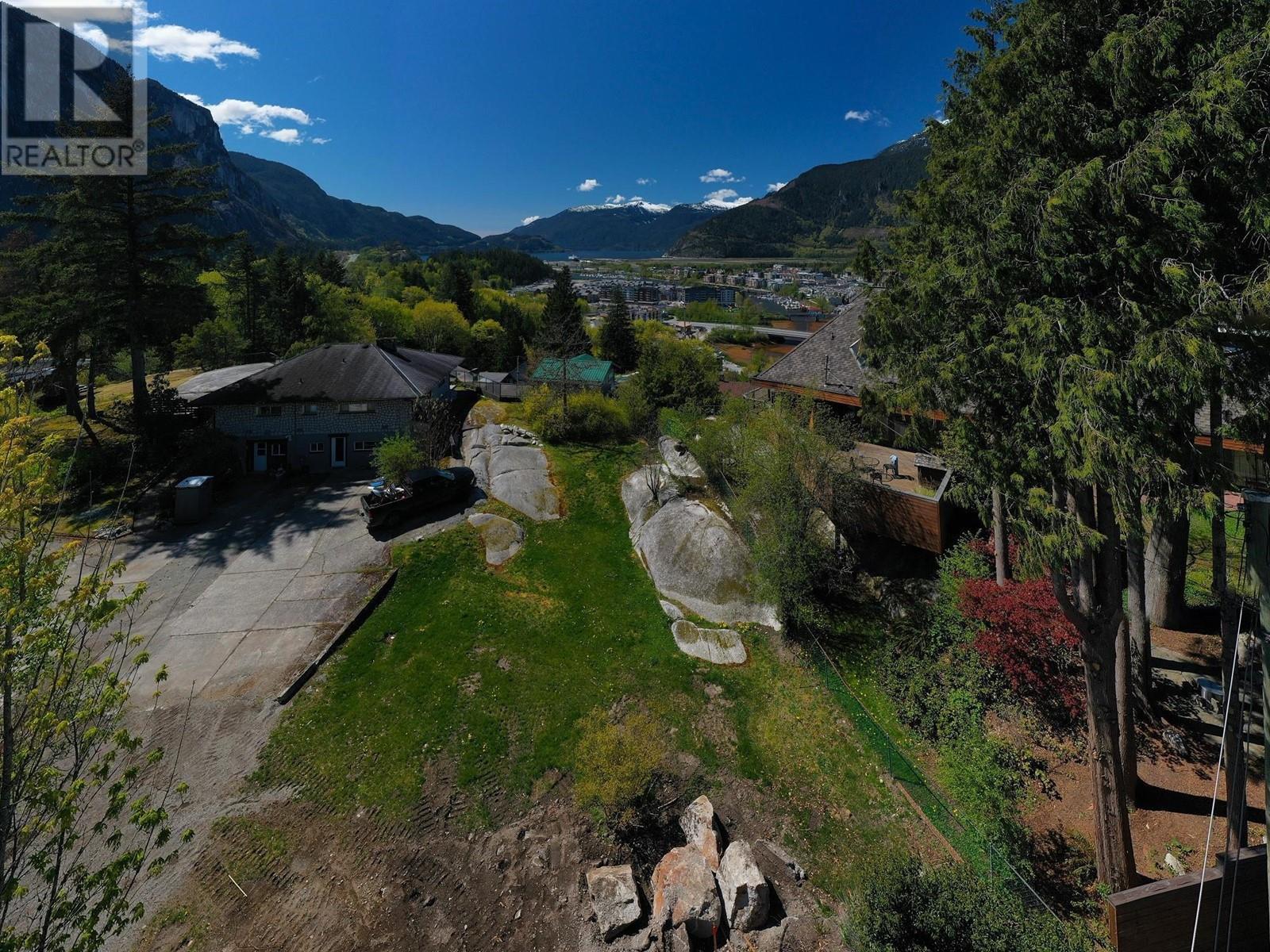 38293 VISTA CRESCENT, Squamish real estate listing R2991086