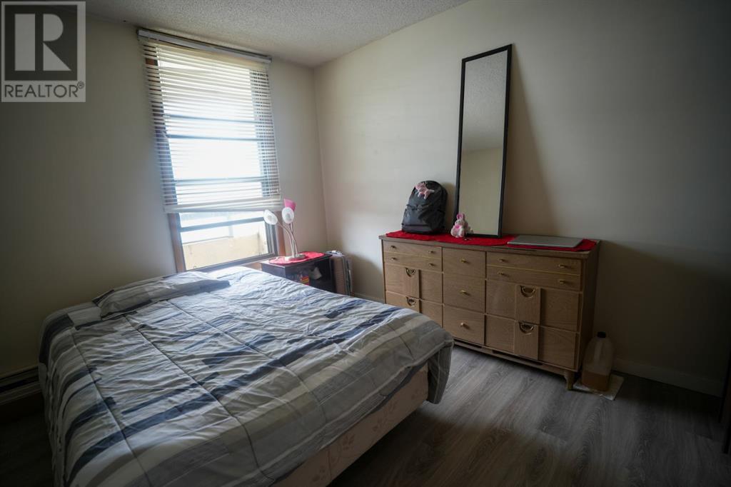 910, 11721 Macdonald Drive, Fort McMurray, Alberta