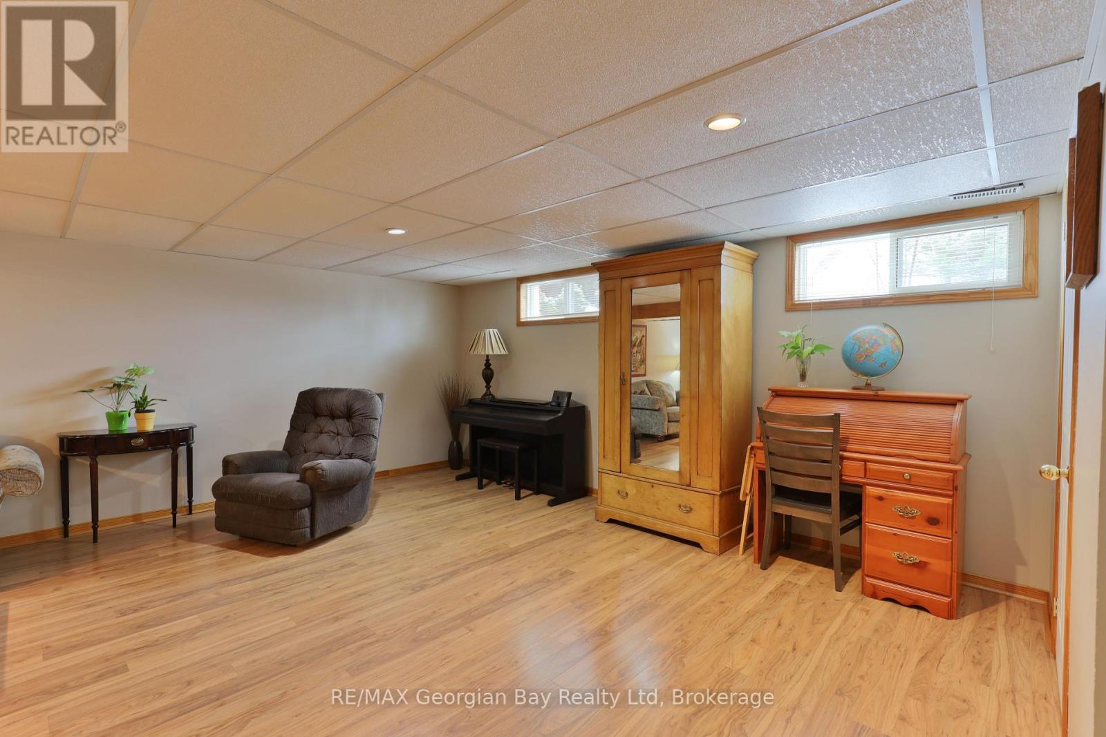Photo 12 of 32 Bonaventure Place, Penetanguishene ON