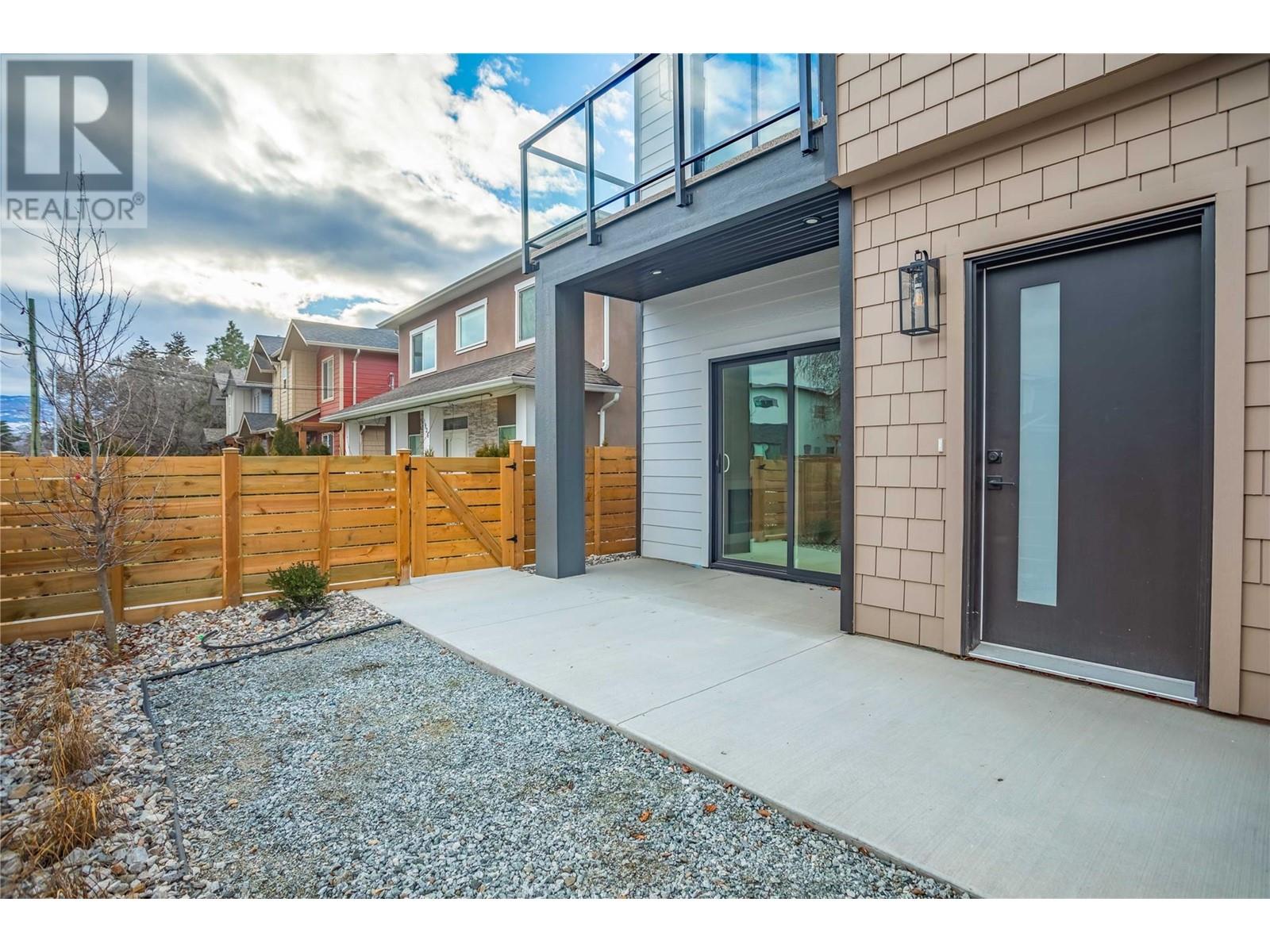 Photo 34 of 1916 Ethel Street Unit 2, Kelowna BC