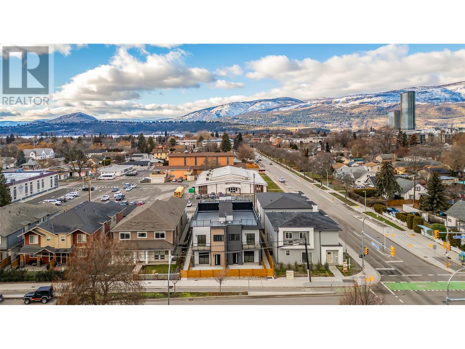 Photo 6 of 1916 Ethel Street Unit 2, Kelowna BC