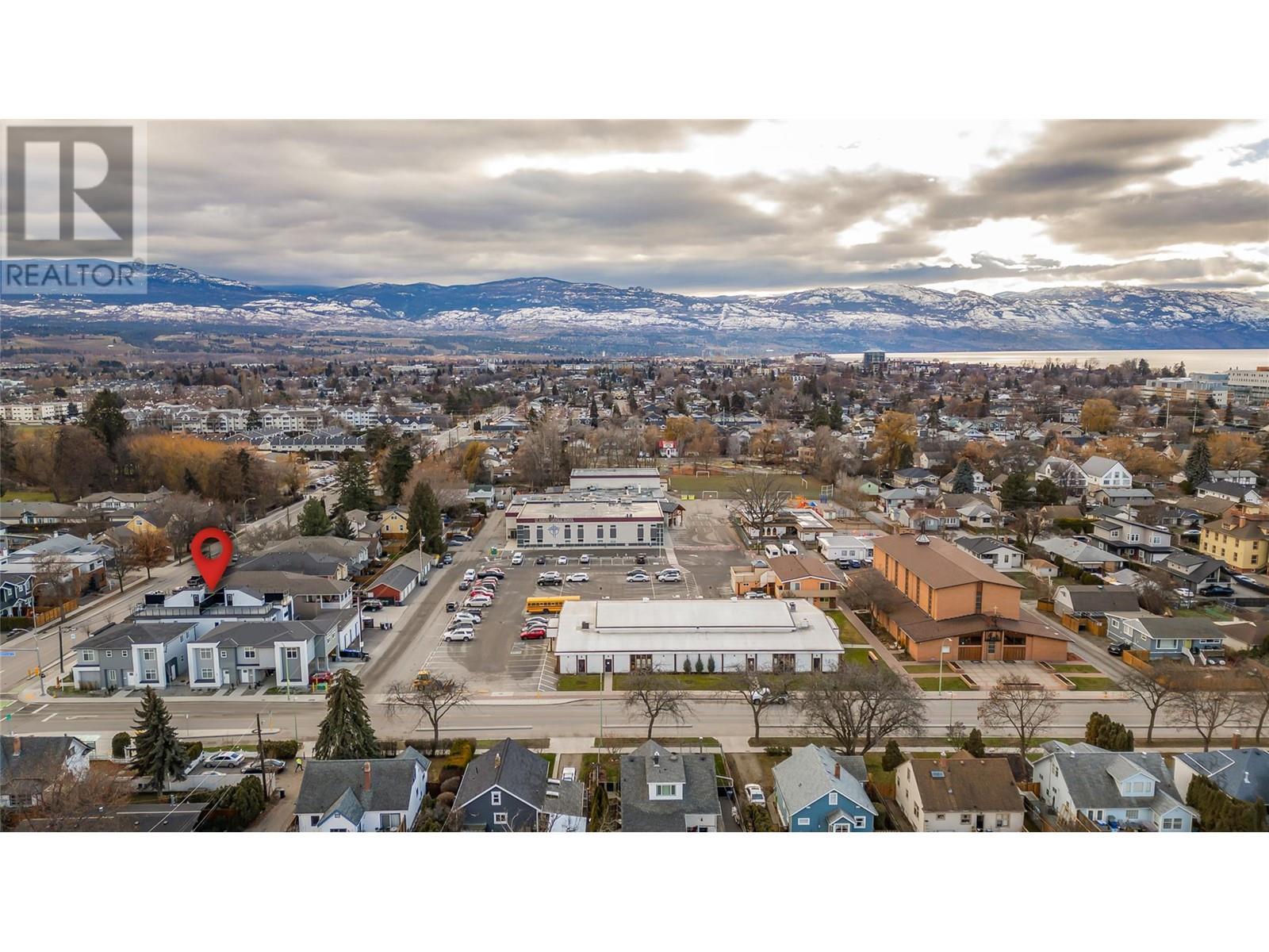 Photo 7 of 1916 Ethel Street Unit 2, Kelowna BC