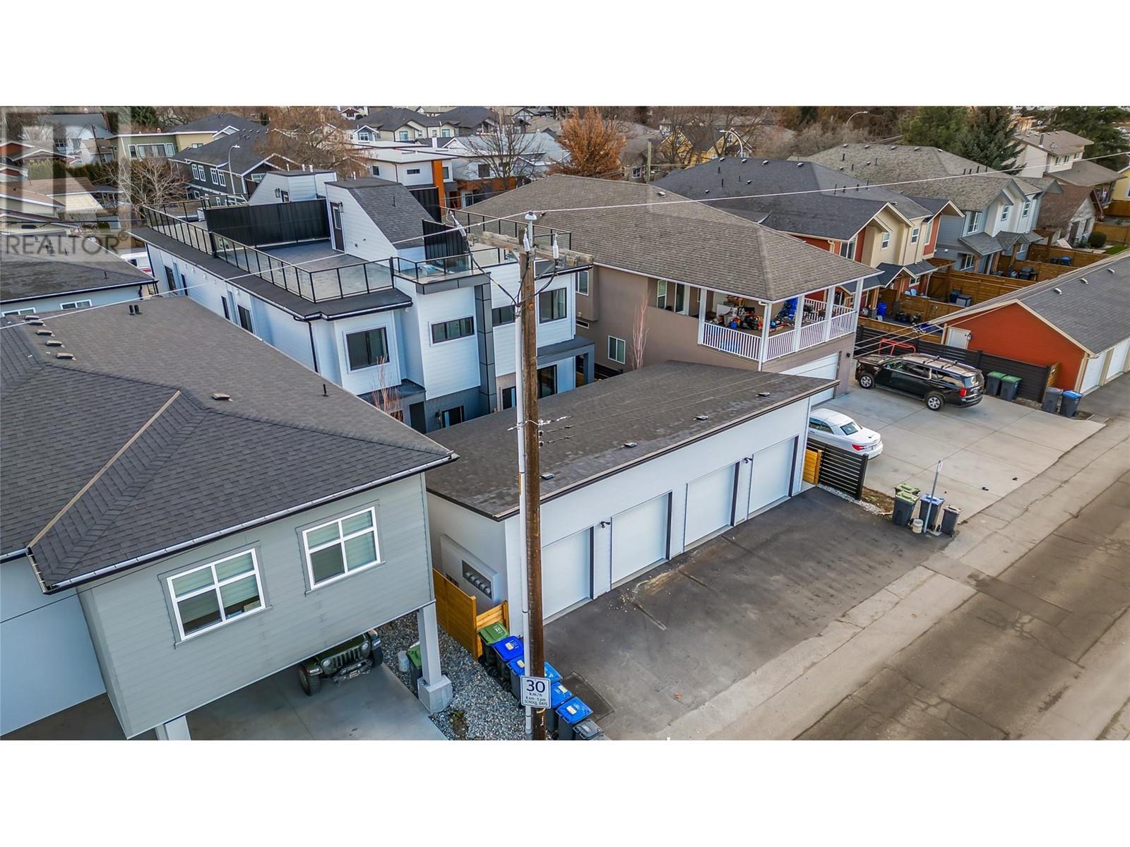 Photo 23 of 1916 Ethel Street Unit 2, Kelowna BC