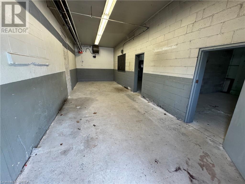 Photo 2 of 197 Erie Avenue Unit Rear 2, Brantford ON