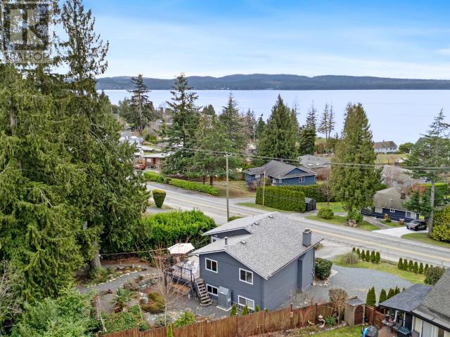 3498 MARINE AVE, Powell River