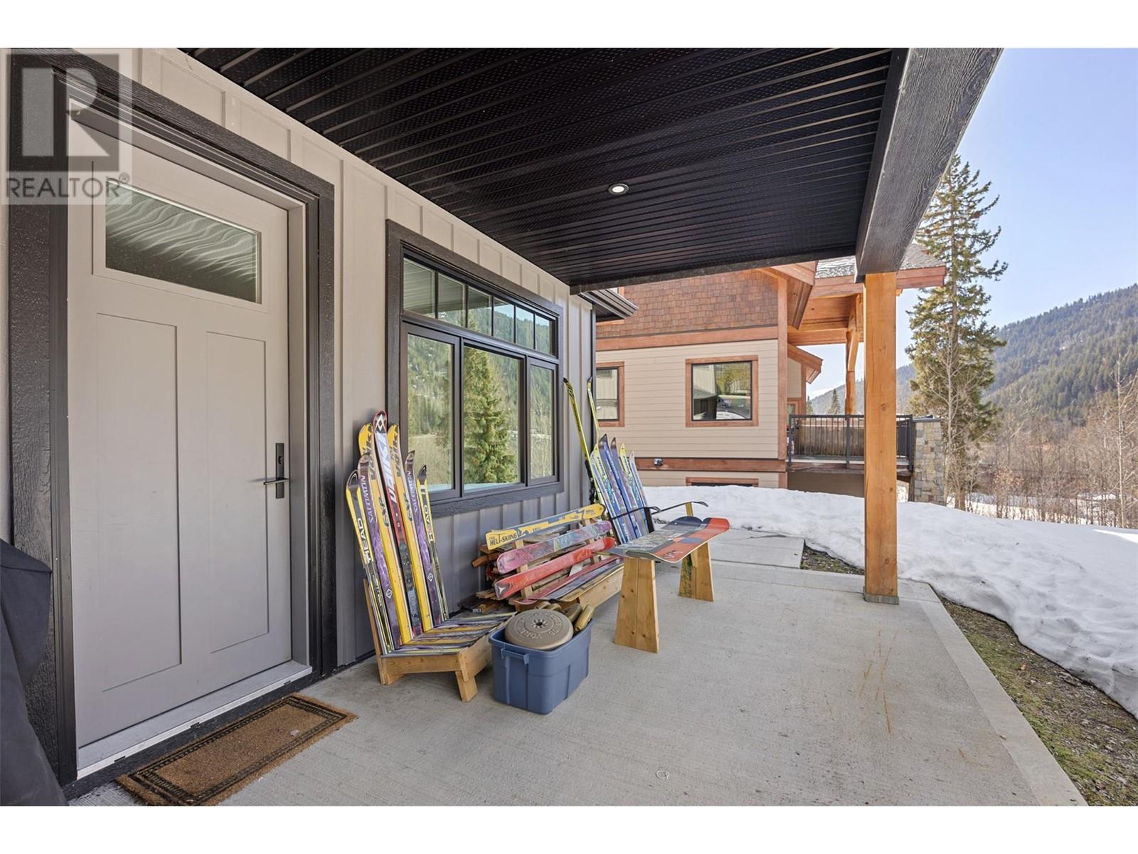 2560 Mountainview Drive, Sun Peaks