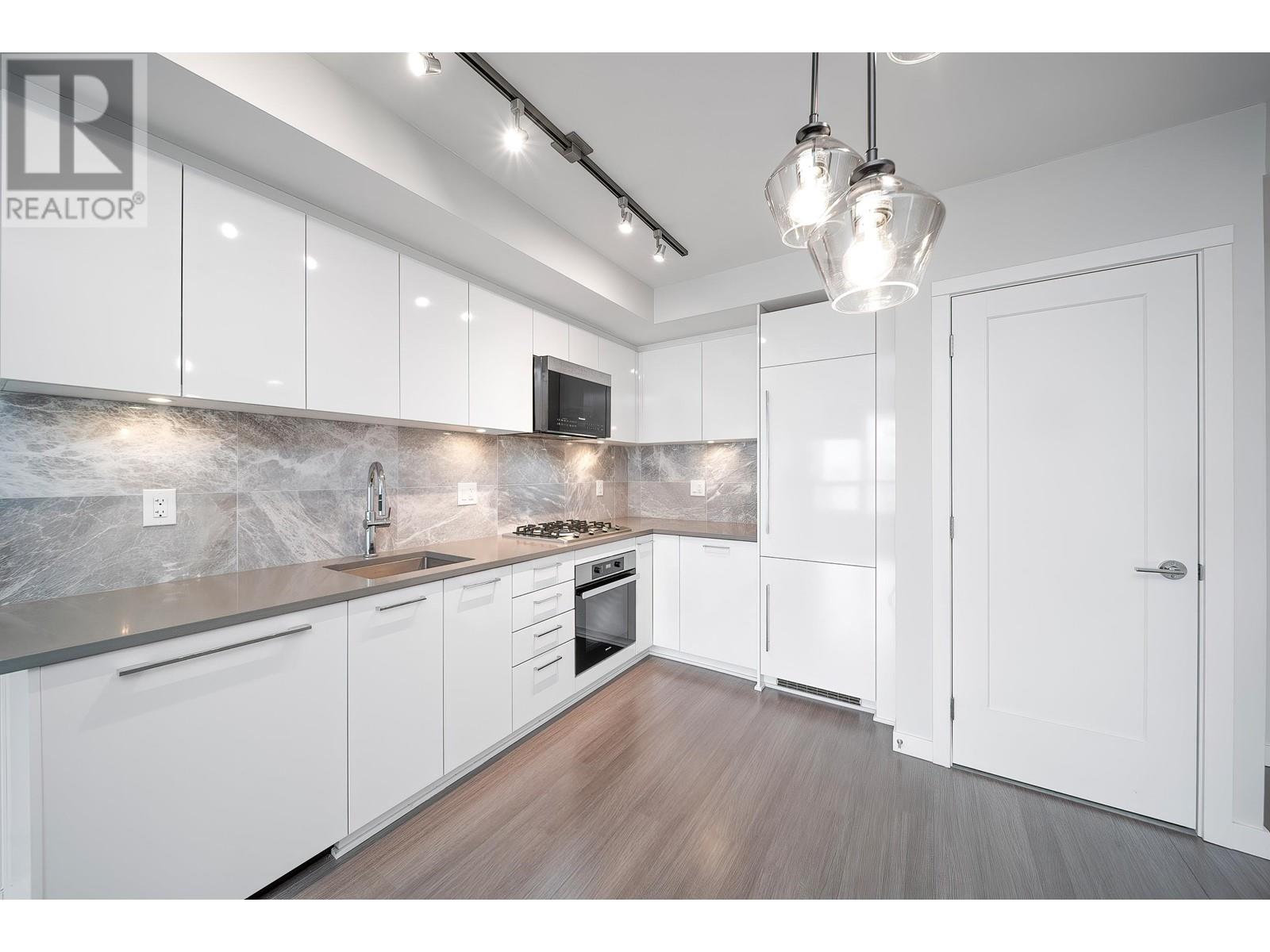903 3699 SEXSMITH ROAD, Richmond real estate listing R2991169