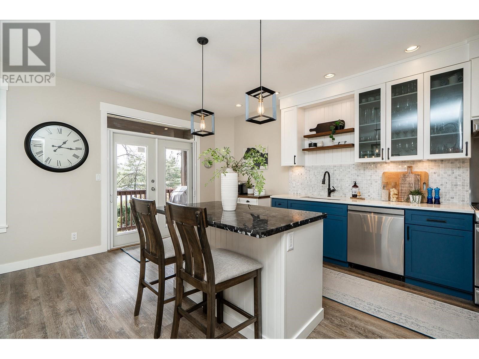 10 2387 ARGUE STREET, Port Coquitlam