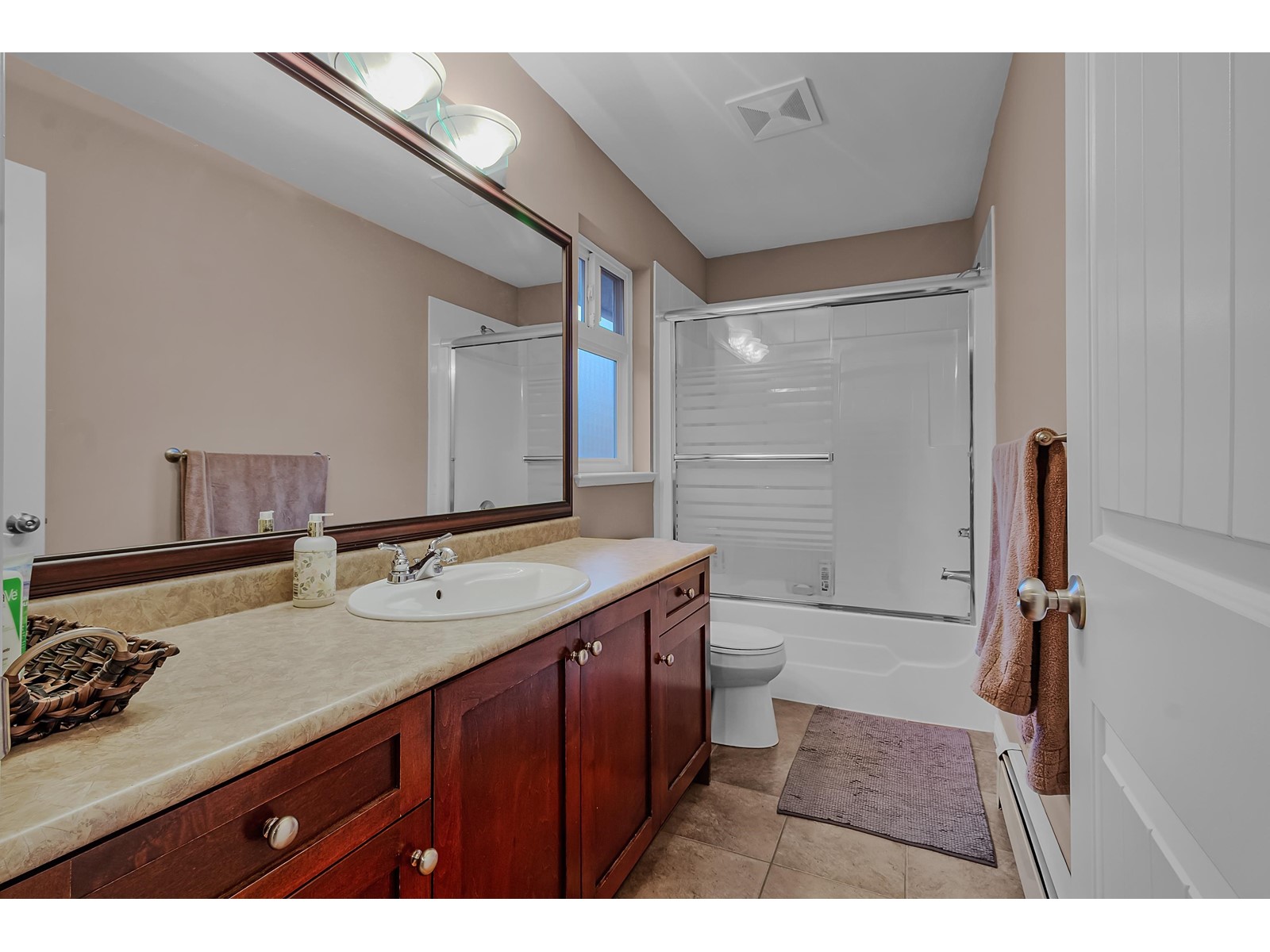 33833 GREWALL CRESCENT, Mission real estate listing R2991192