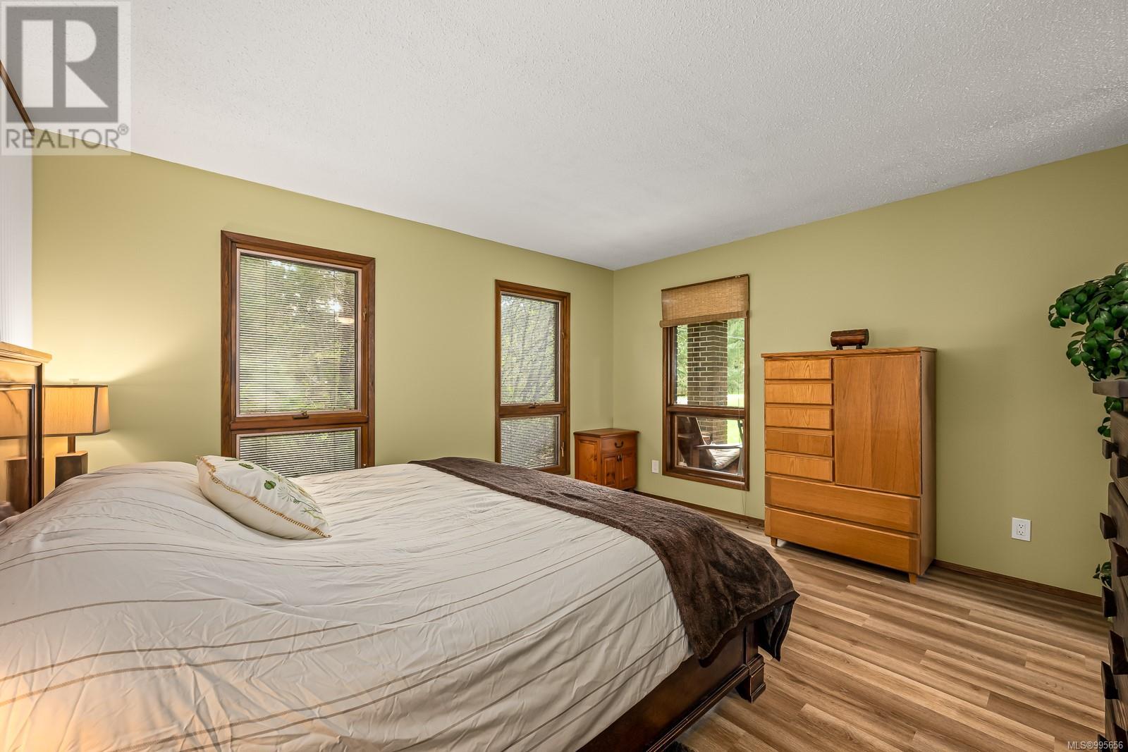 7789 Little Way, Fanny Bay