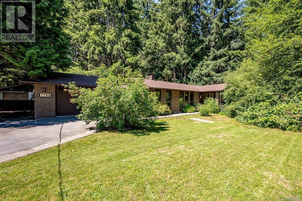 7789 Little Way, Fanny Bay