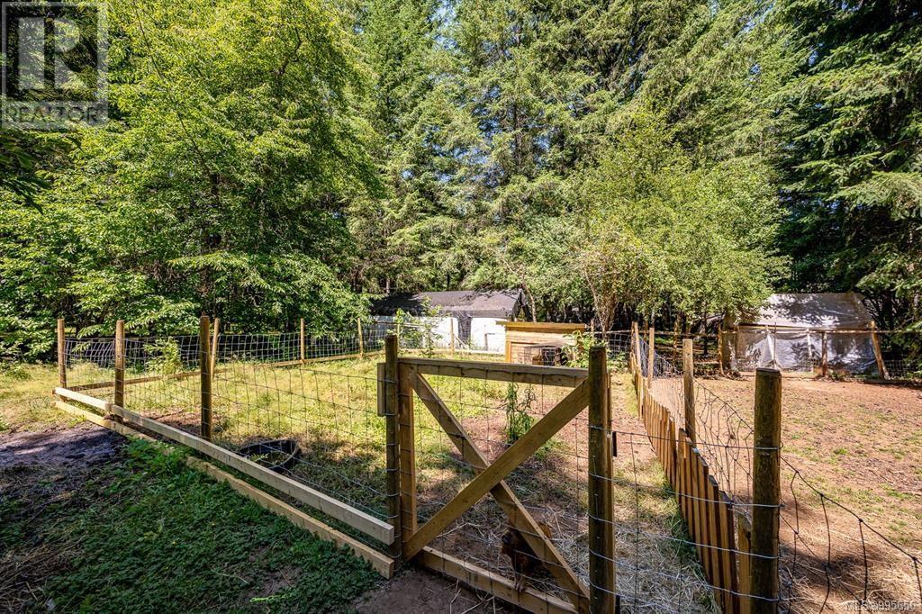 7789 Little Way, Fanny Bay