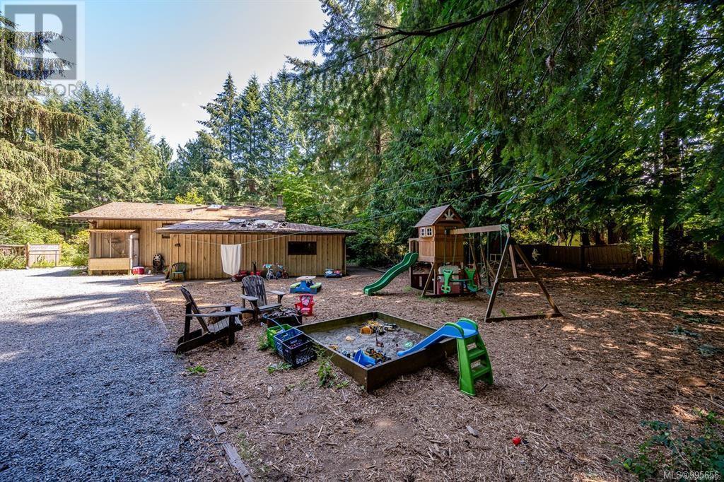 7789 Little Way, Fanny Bay