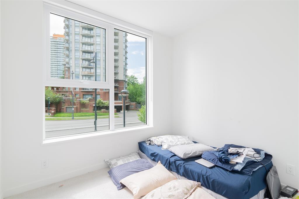 TH1 10448 UNIVERSITY DRIVE, Surrey
