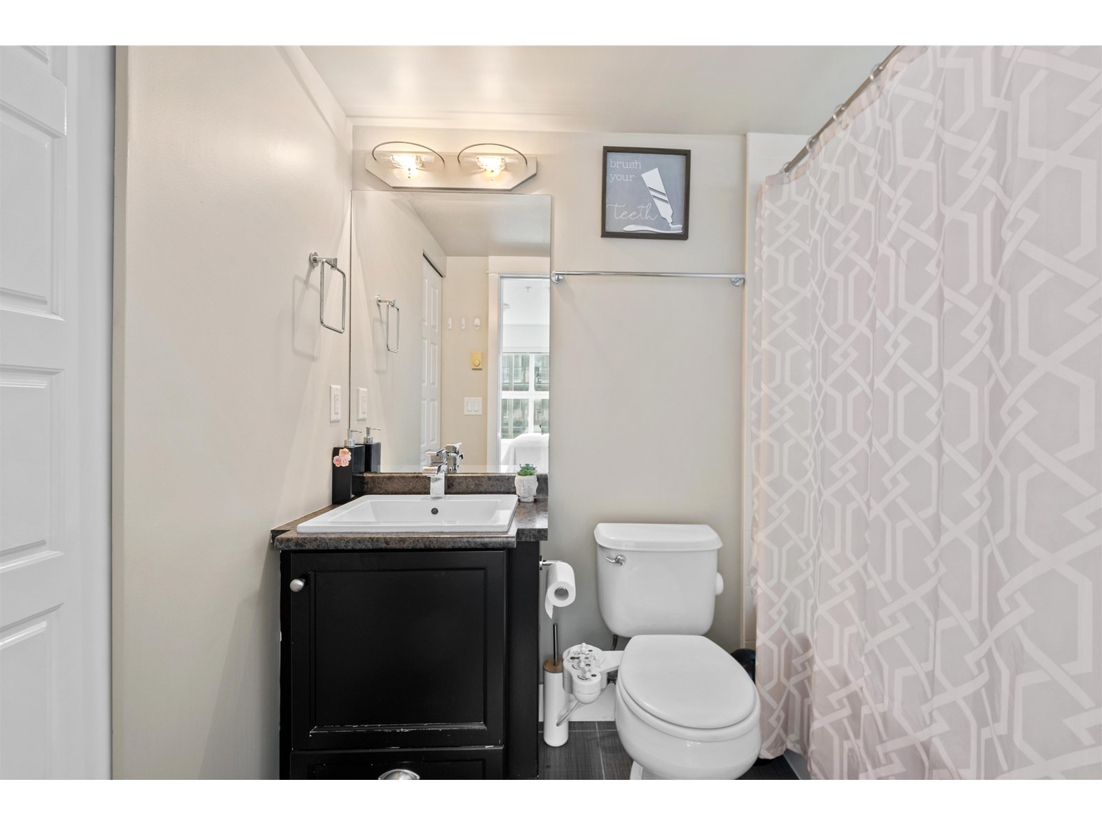 220 30525 CARDINAL AVENUE, Abbotsford
