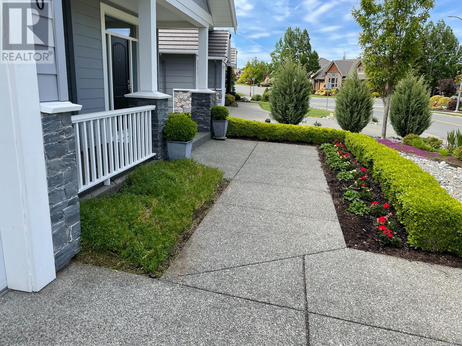 2130 Sussex Dr, Courtenay