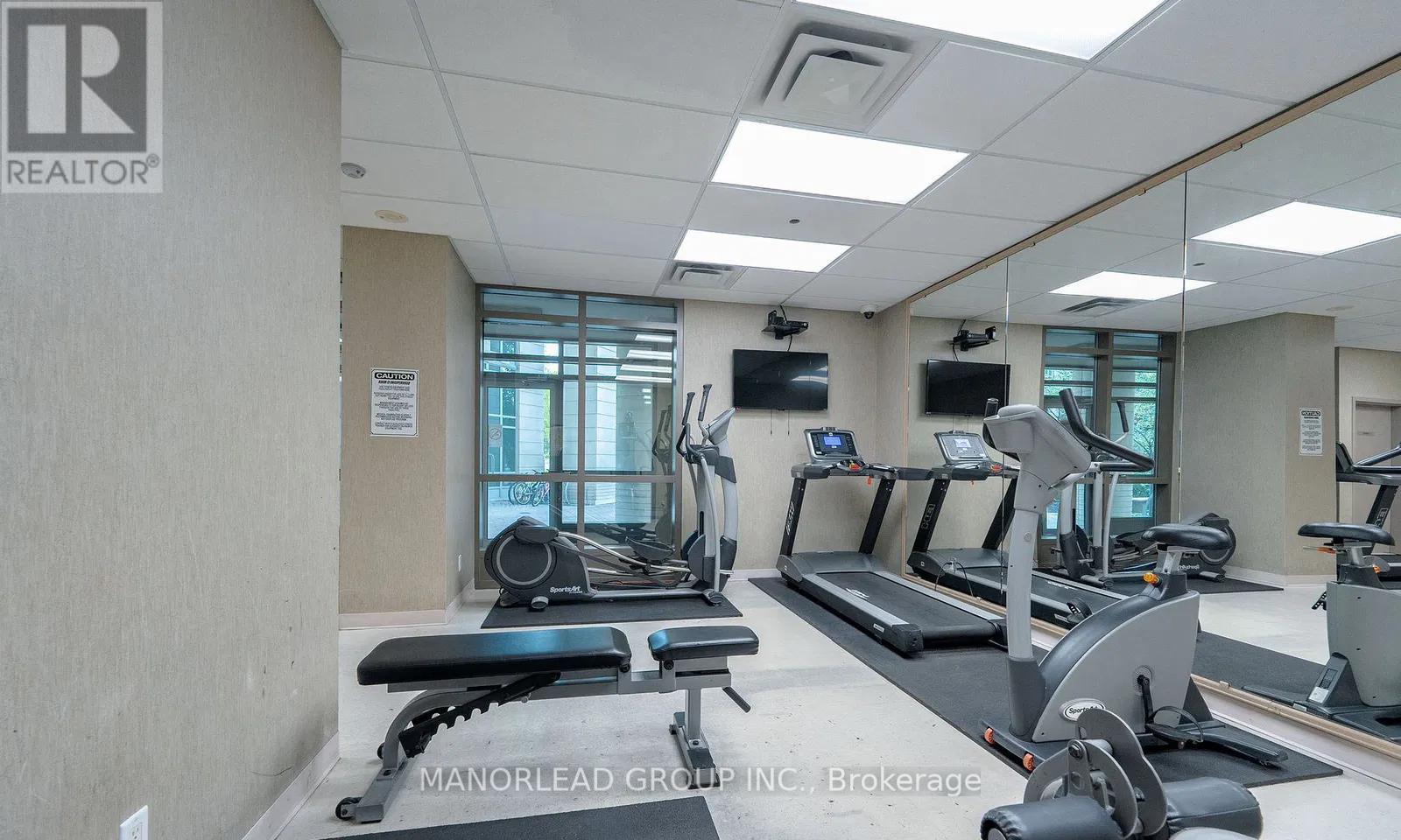 Photo 14 of 2409 18 Holmes Avenue, Toronto ON
