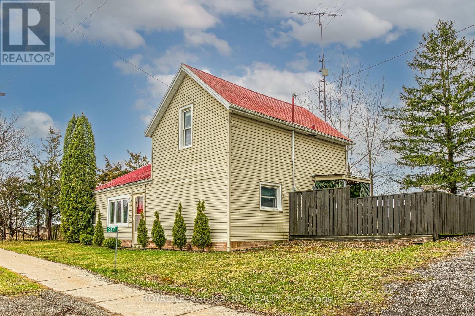 Photo 7 of 2374 St Anns Road, West Lincoln ON