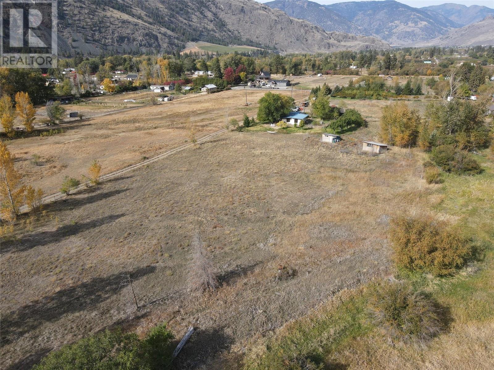 360 VLA Road, Cawston