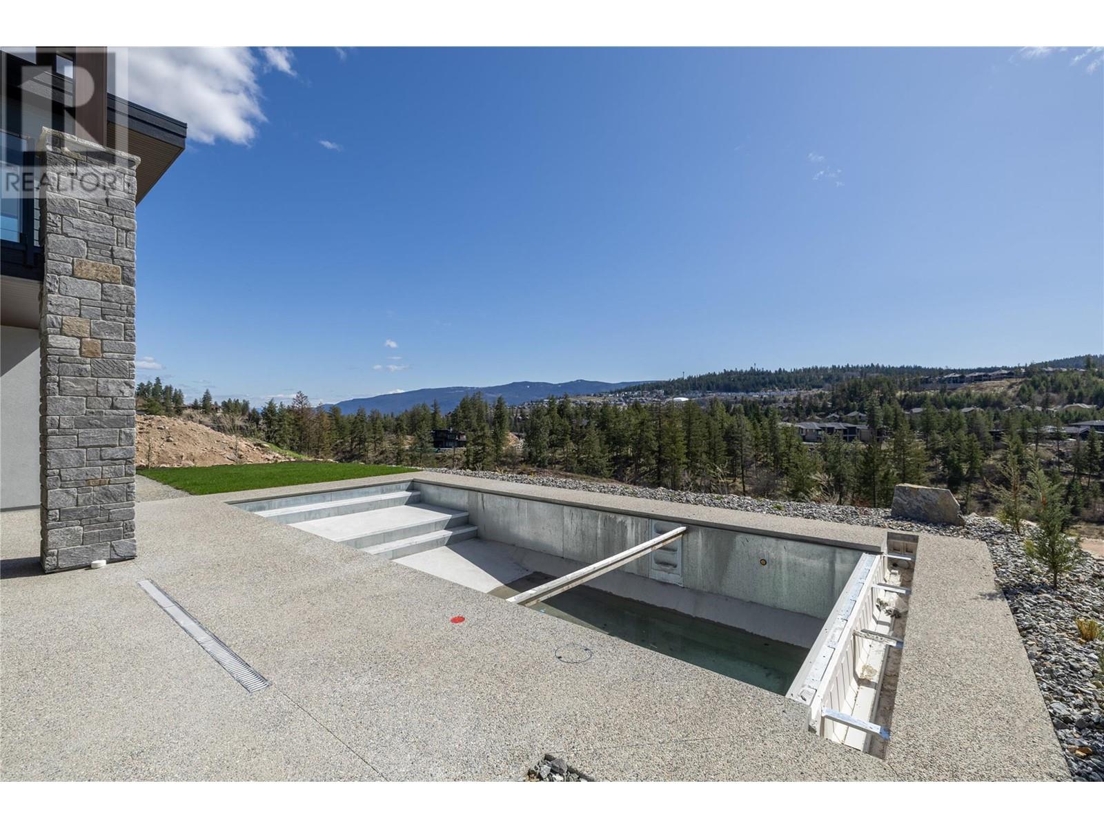  189 Wildsong Crescent, Vernon