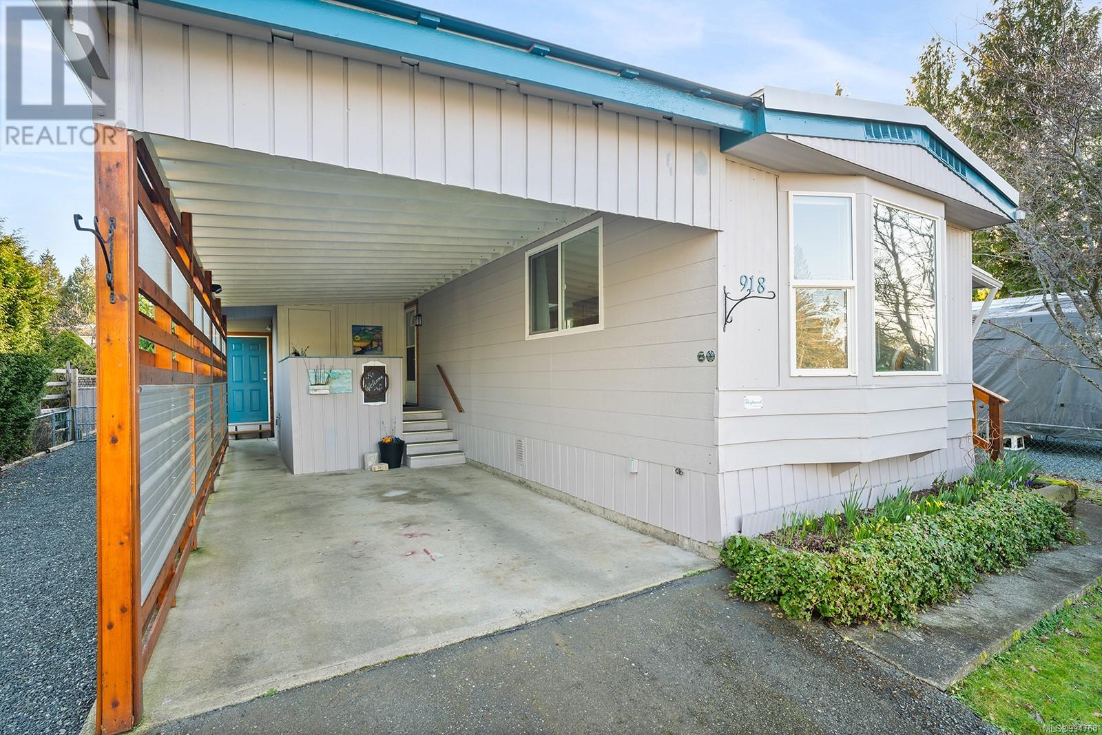 918 Kasba Cir, Parksville