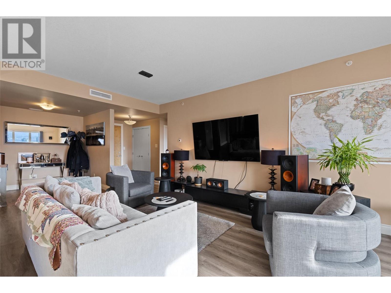 903 1160 Bernard Avenue, Kelowna