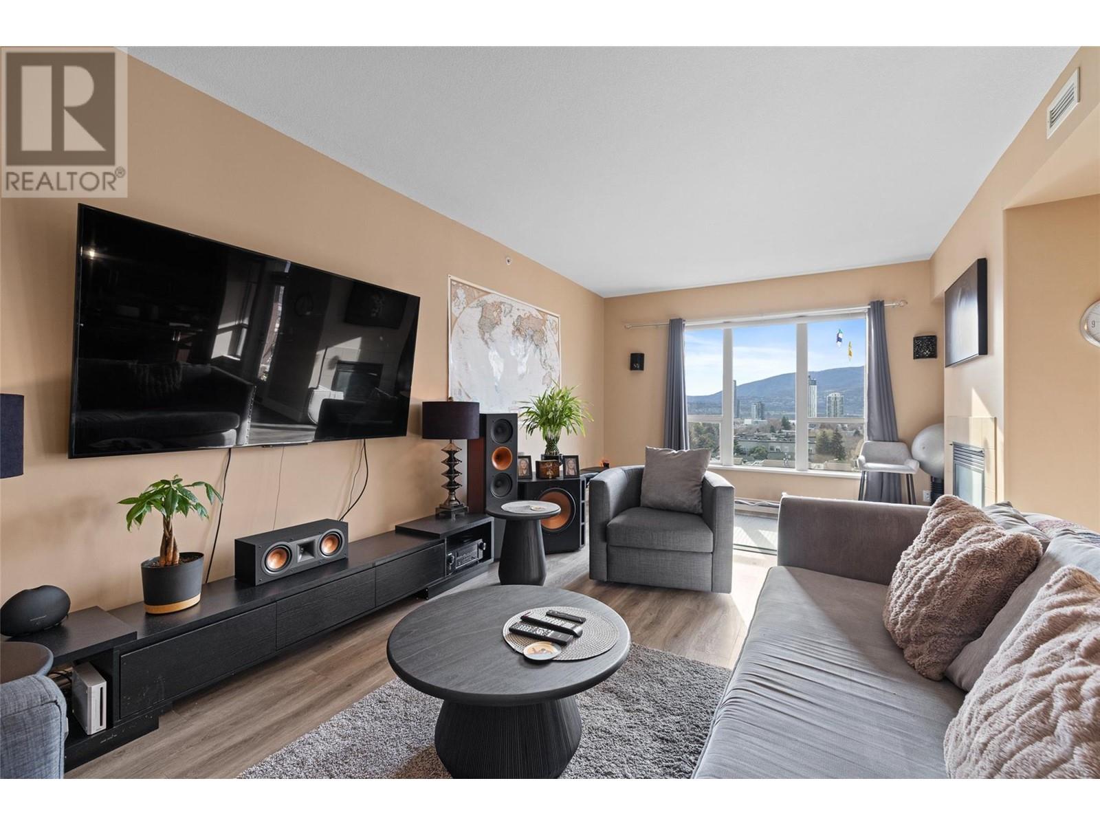 903 1160 Bernard Avenue, Kelowna