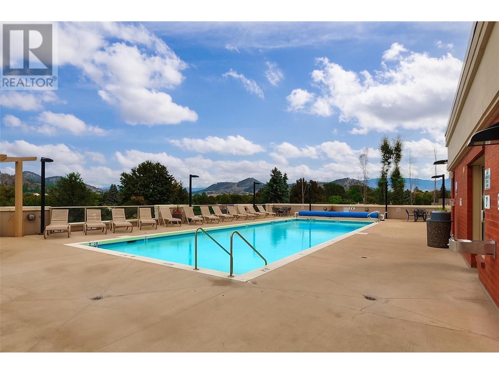 903 1160 Bernard Avenue, Kelowna