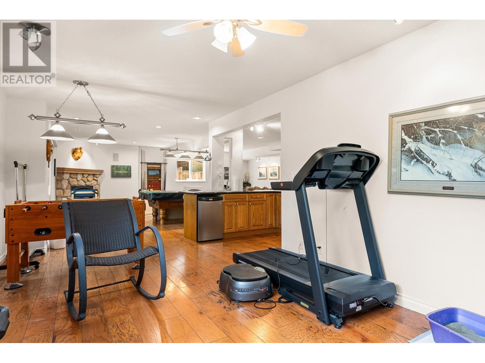 2615 LARKIN AVENUE, Port Coquitlam real estate listing R2991284