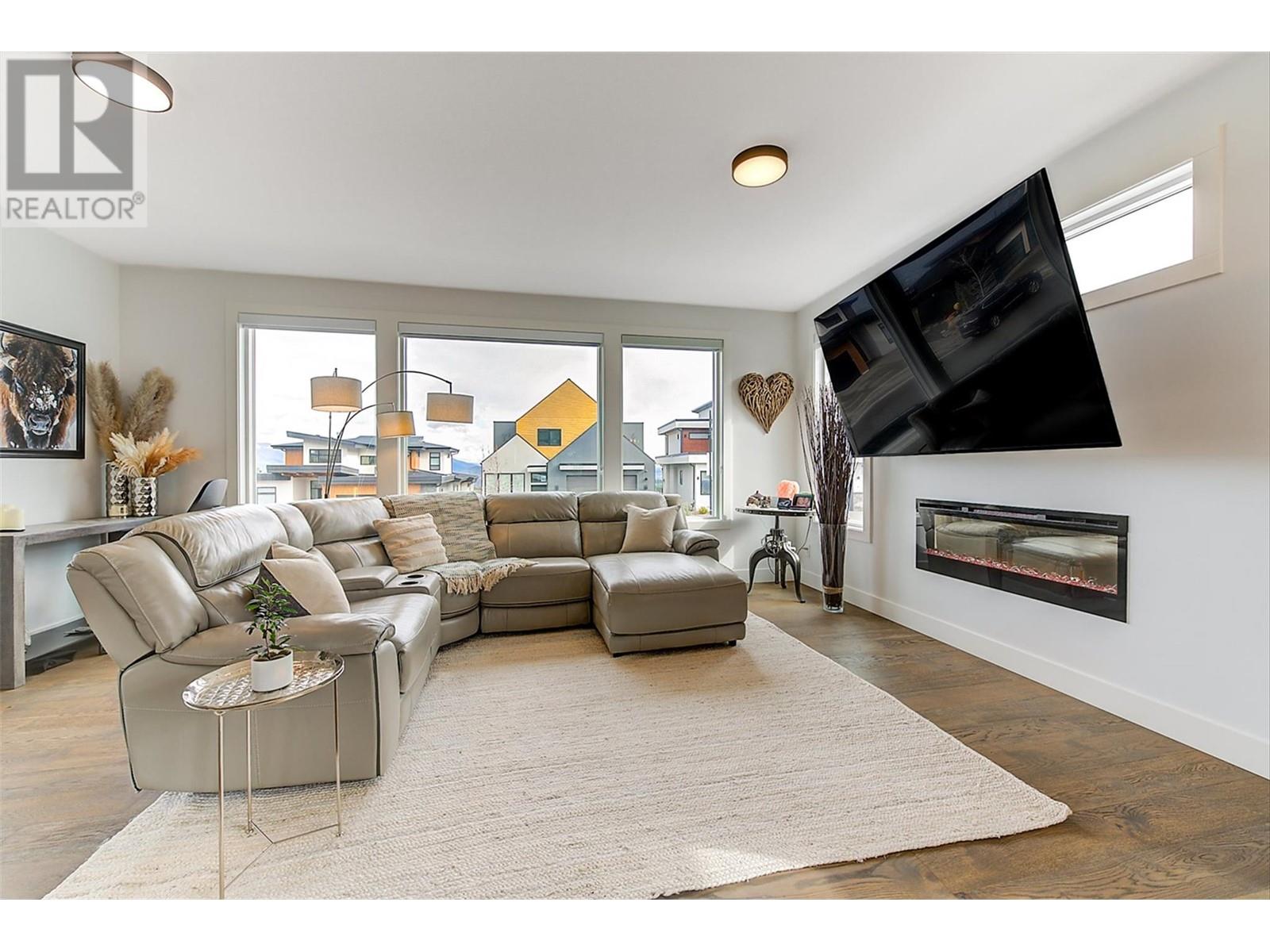  1235 Ponds Avenue, Kelowna