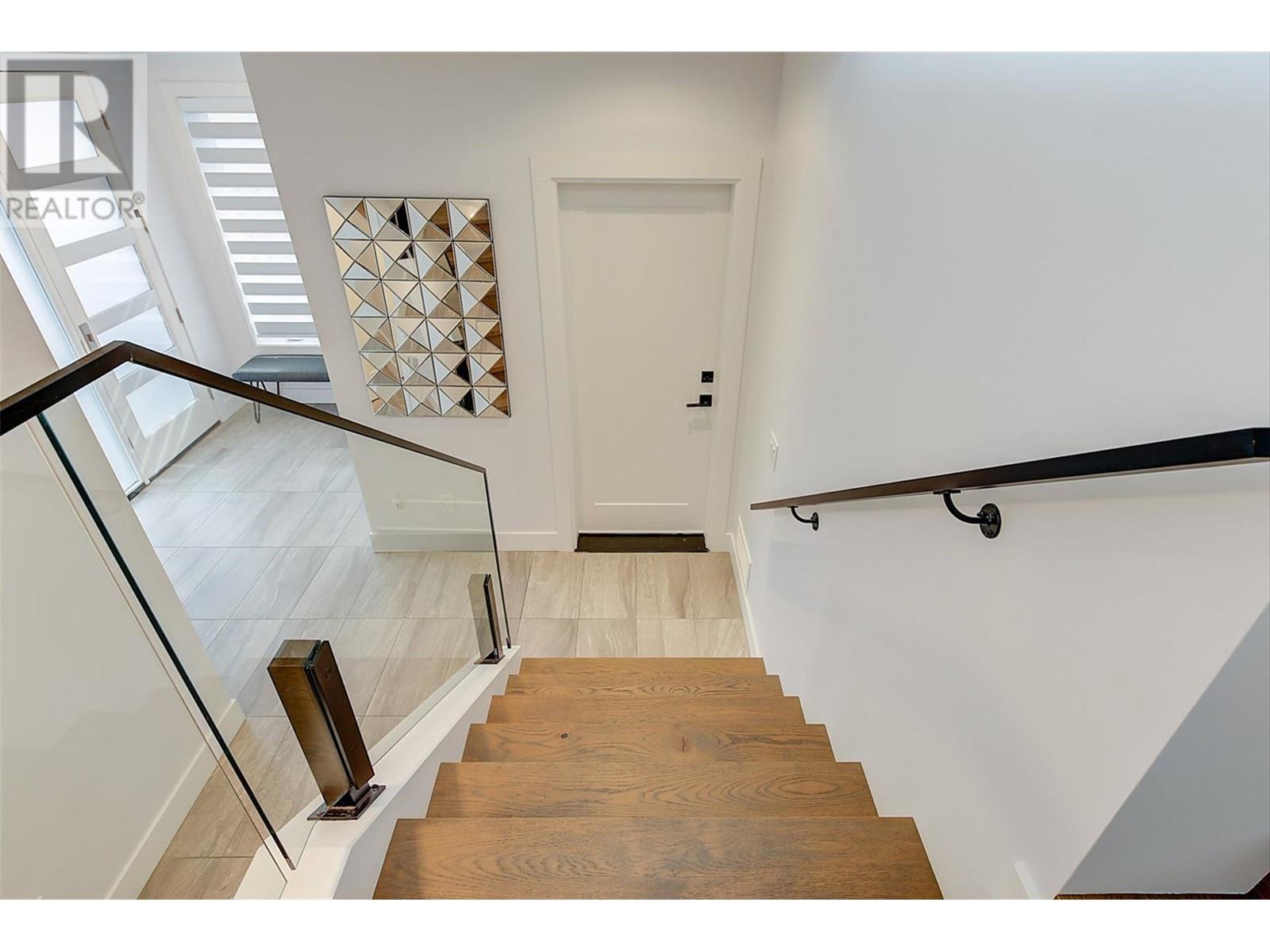  1235 Ponds Avenue, Kelowna
