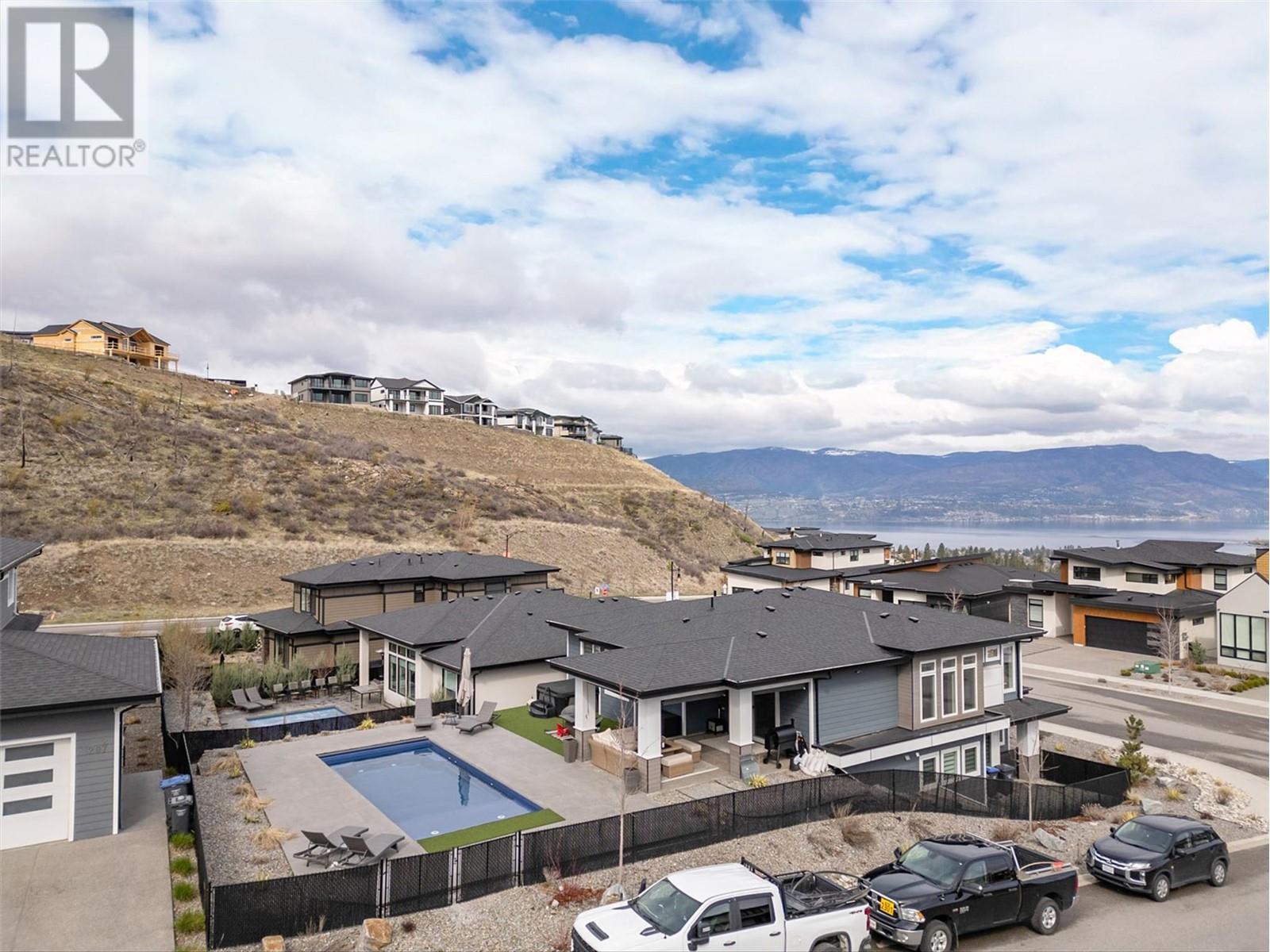  1235 Ponds Avenue, Kelowna