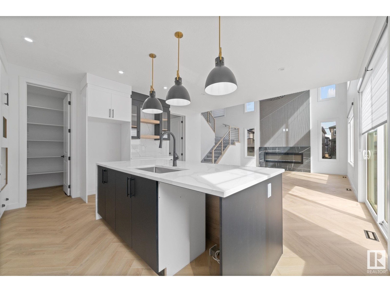 5803 Kootook LI SW, Edmonton
