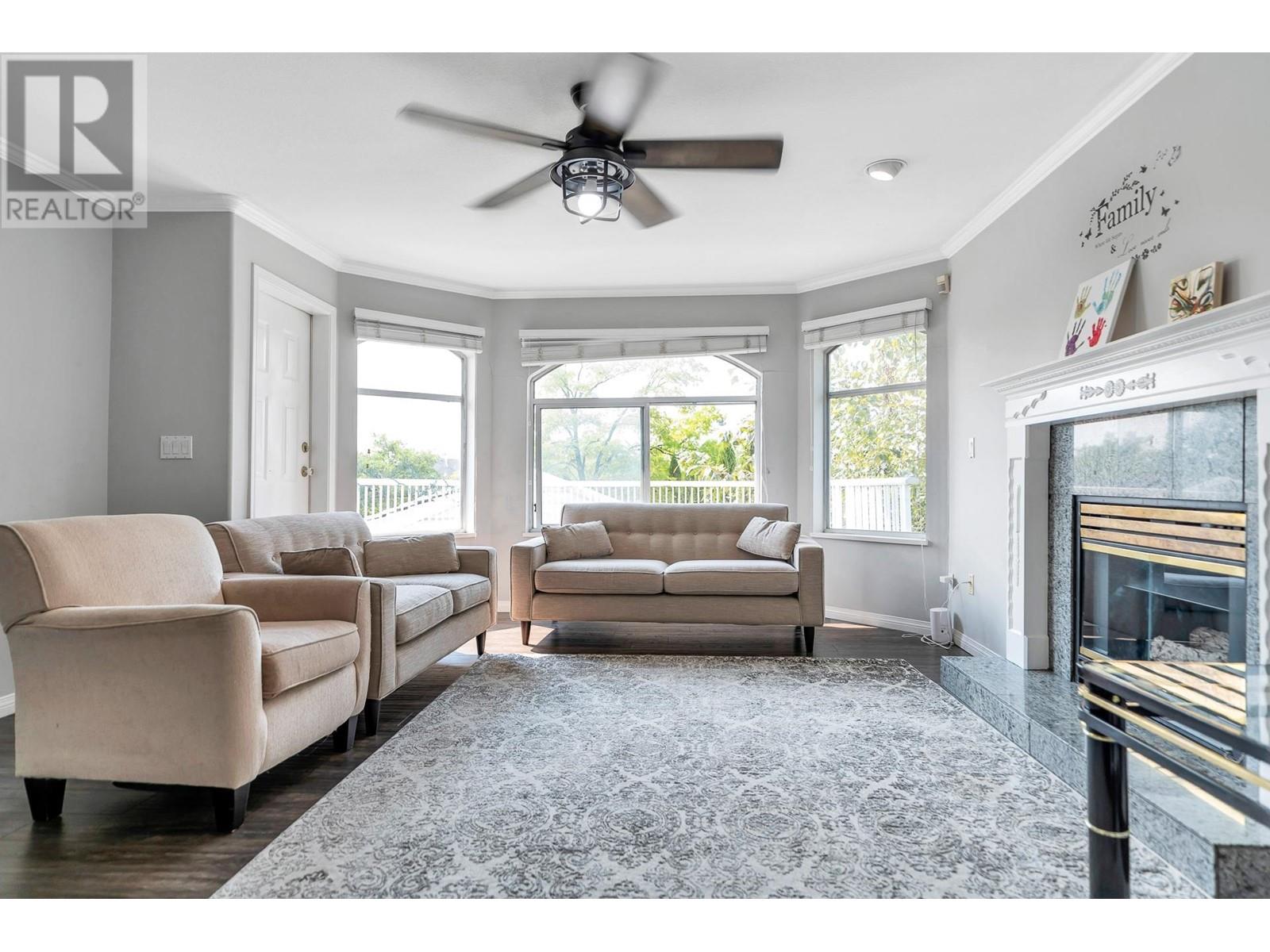 Photo 5 of 357 Mcgillivray Place, New Westminster BC
