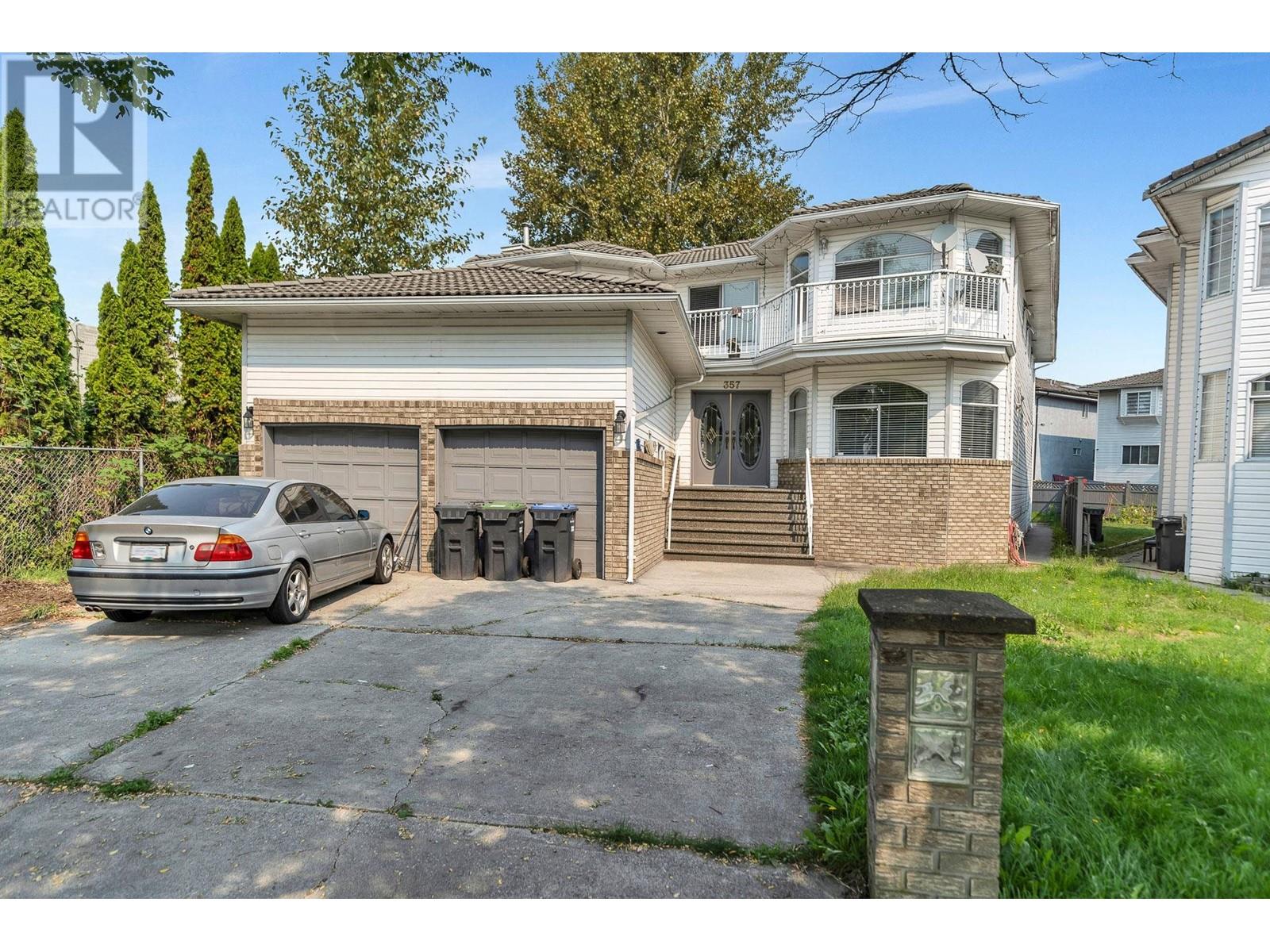 Photo 2 of 357 Mcgillivray Place, New Westminster BC
