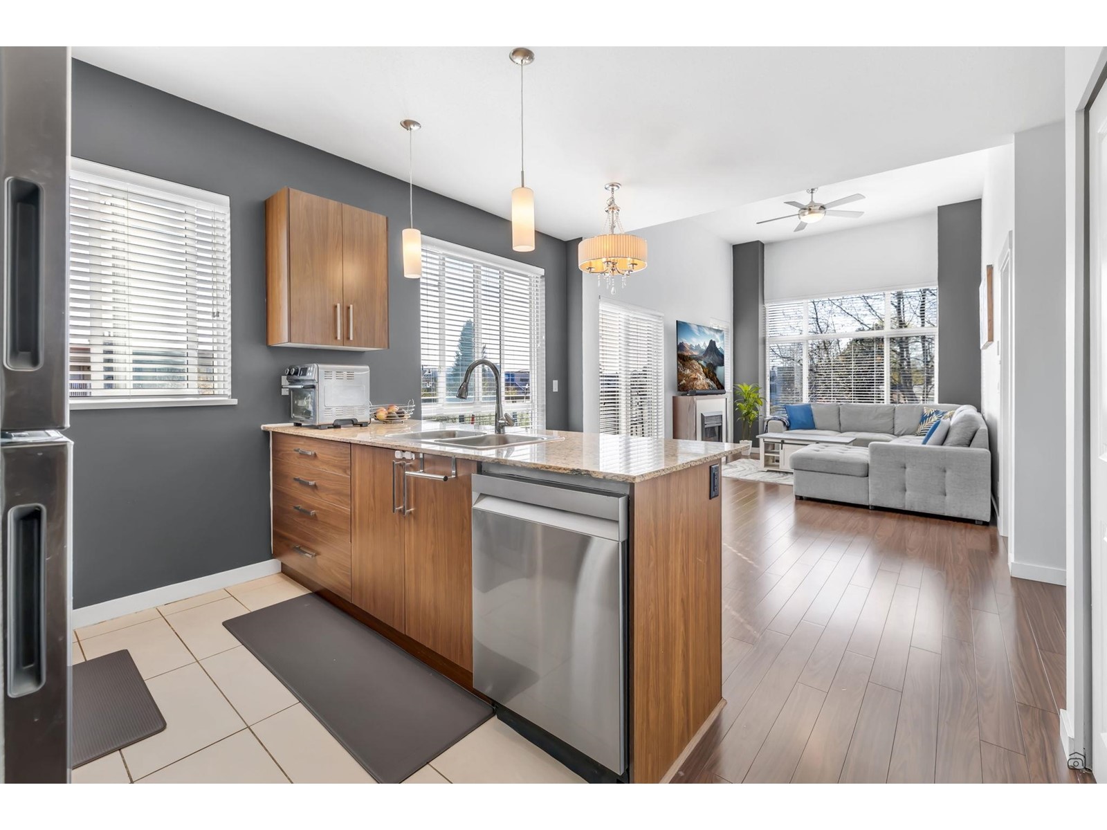 406 2943 NELSON PLACE, Abbotsford