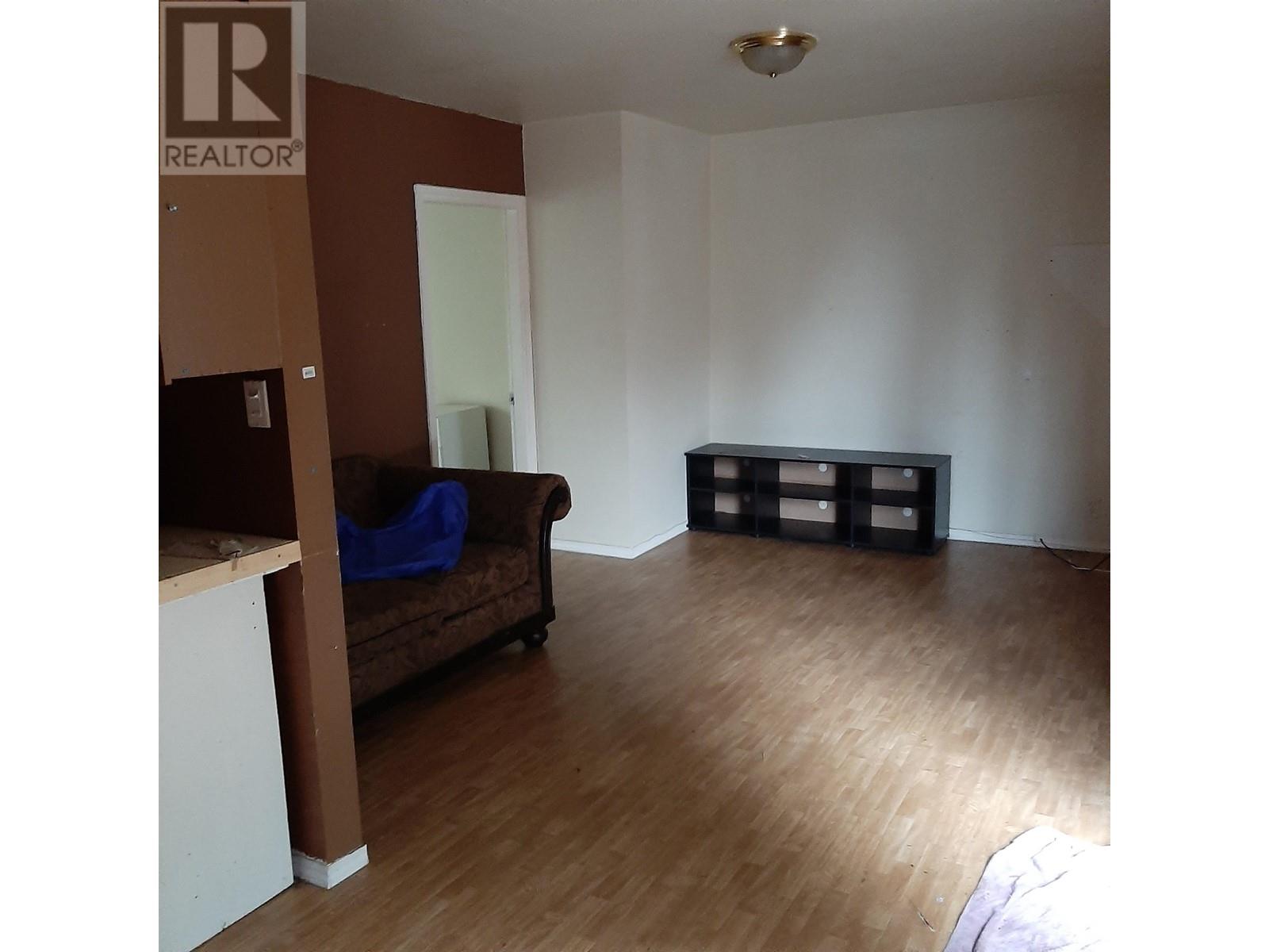 934-938 CLARKE ROAD, Port Moody real estate listing R2991373