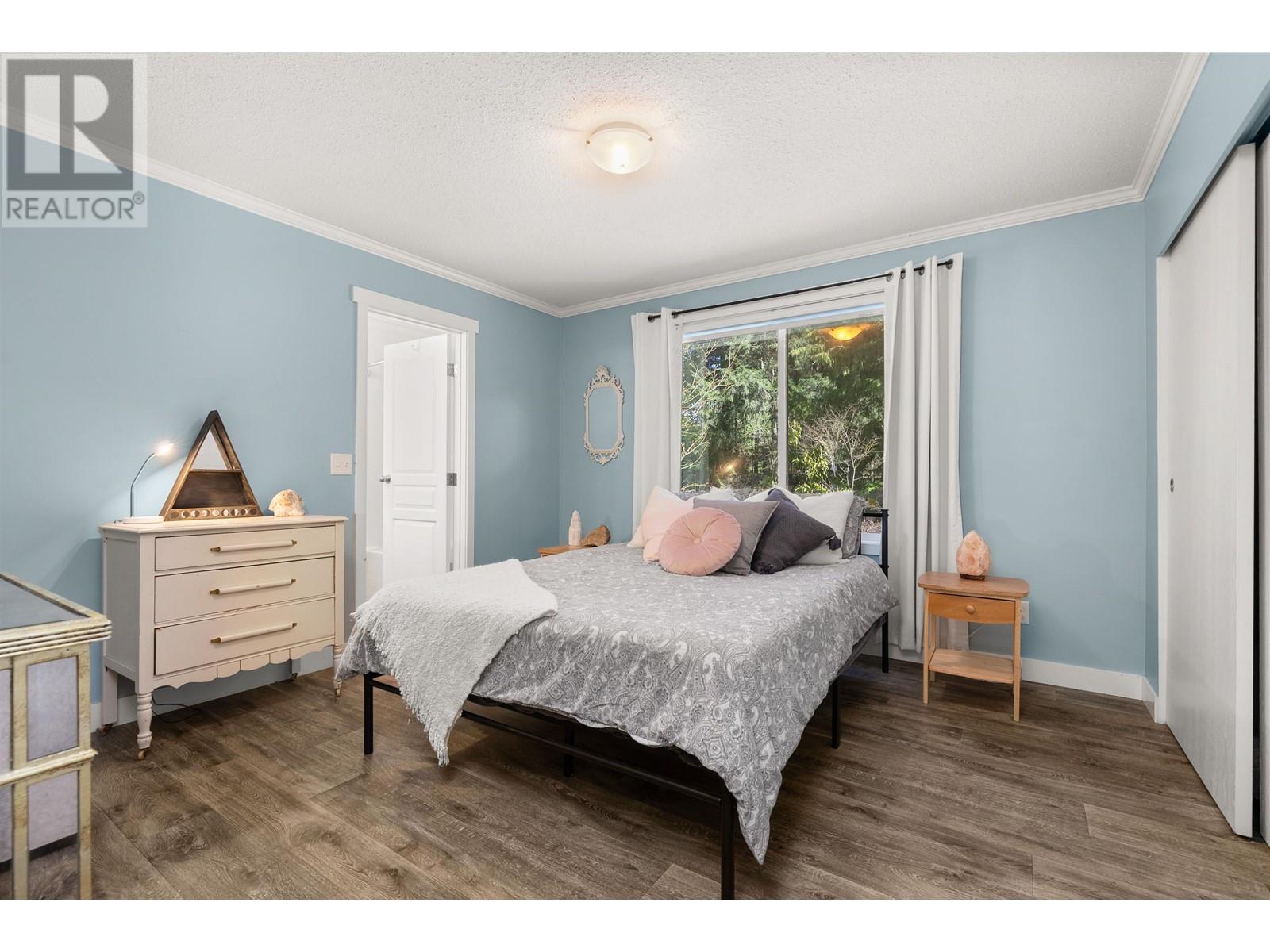 1751 BLOWER ROAD, Sechelt