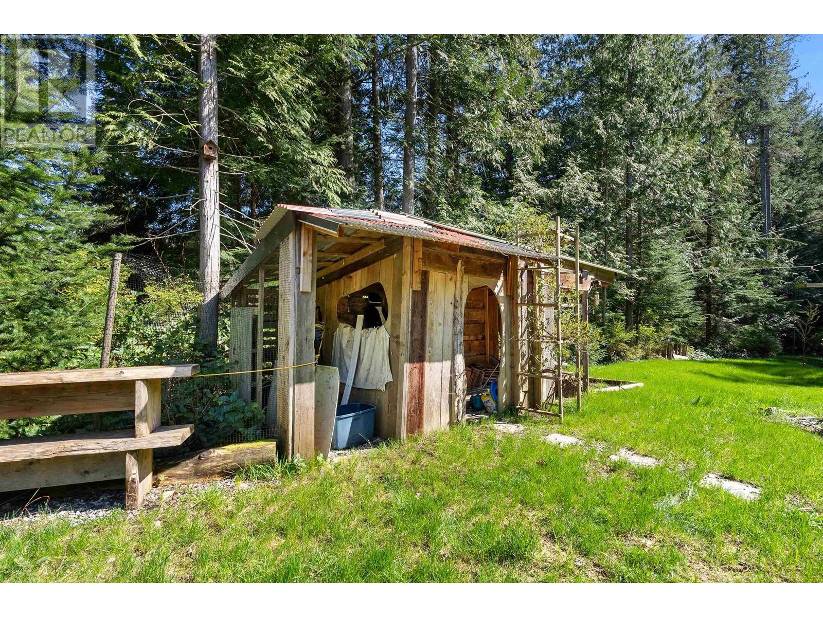 1751 BLOWER ROAD, Sechelt
