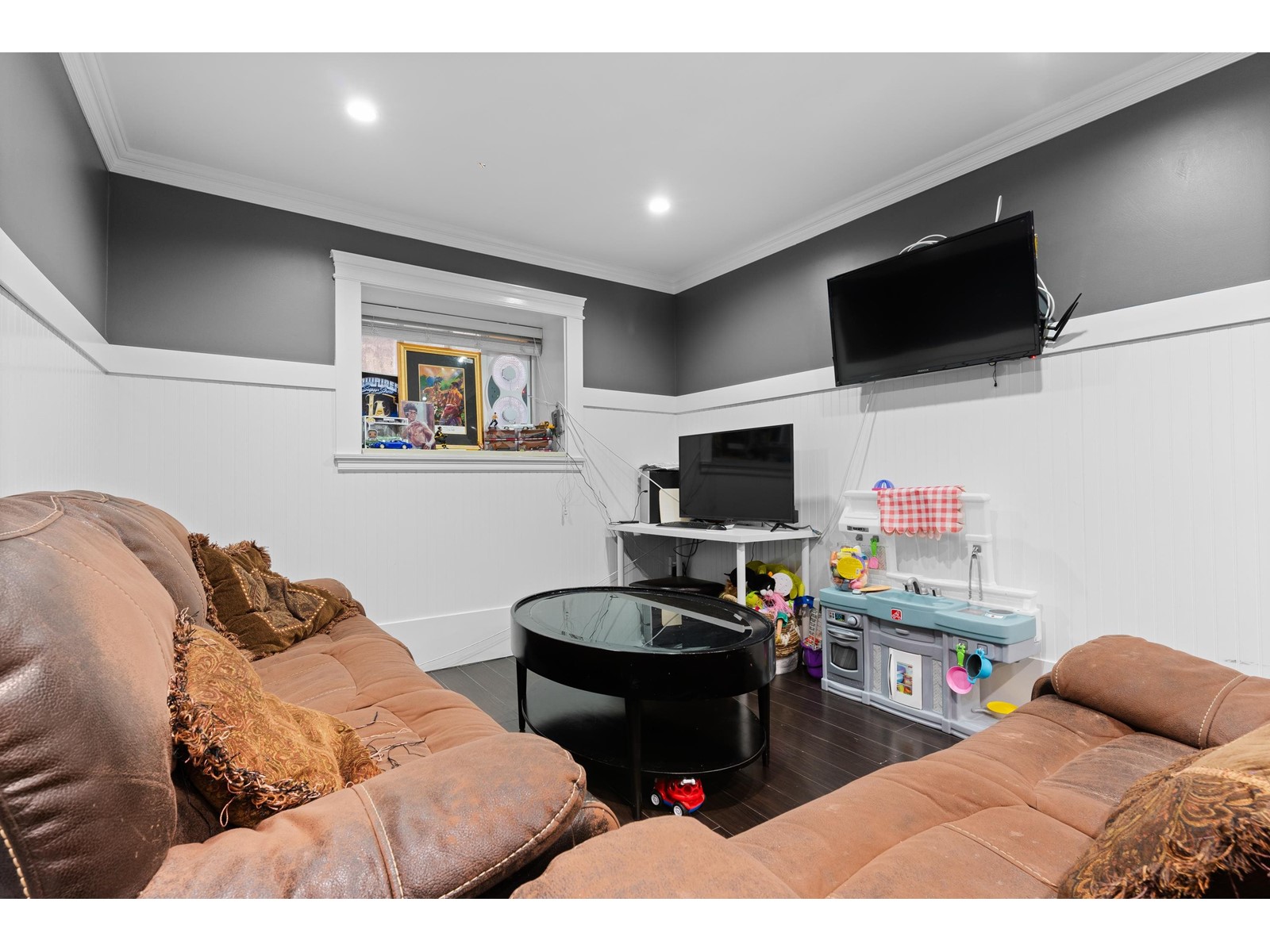 10521 127 STREET, Surrey